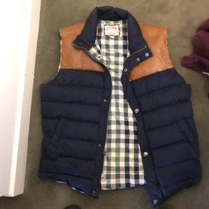 Brooks Brother’s Mens Vest L